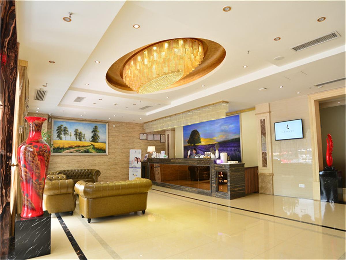 Lavande Hotel Wuhan Railway Station Eksteriør bilde